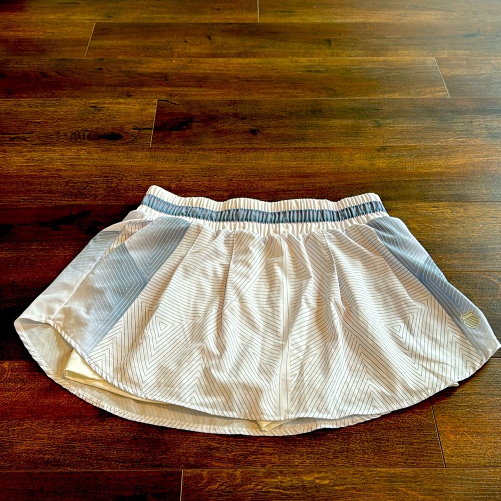 Kswiss x Lucky in Love skort size L